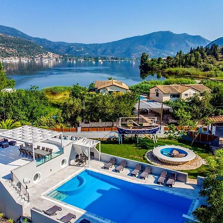 Boat Villa Geni  Екстер'єр фото